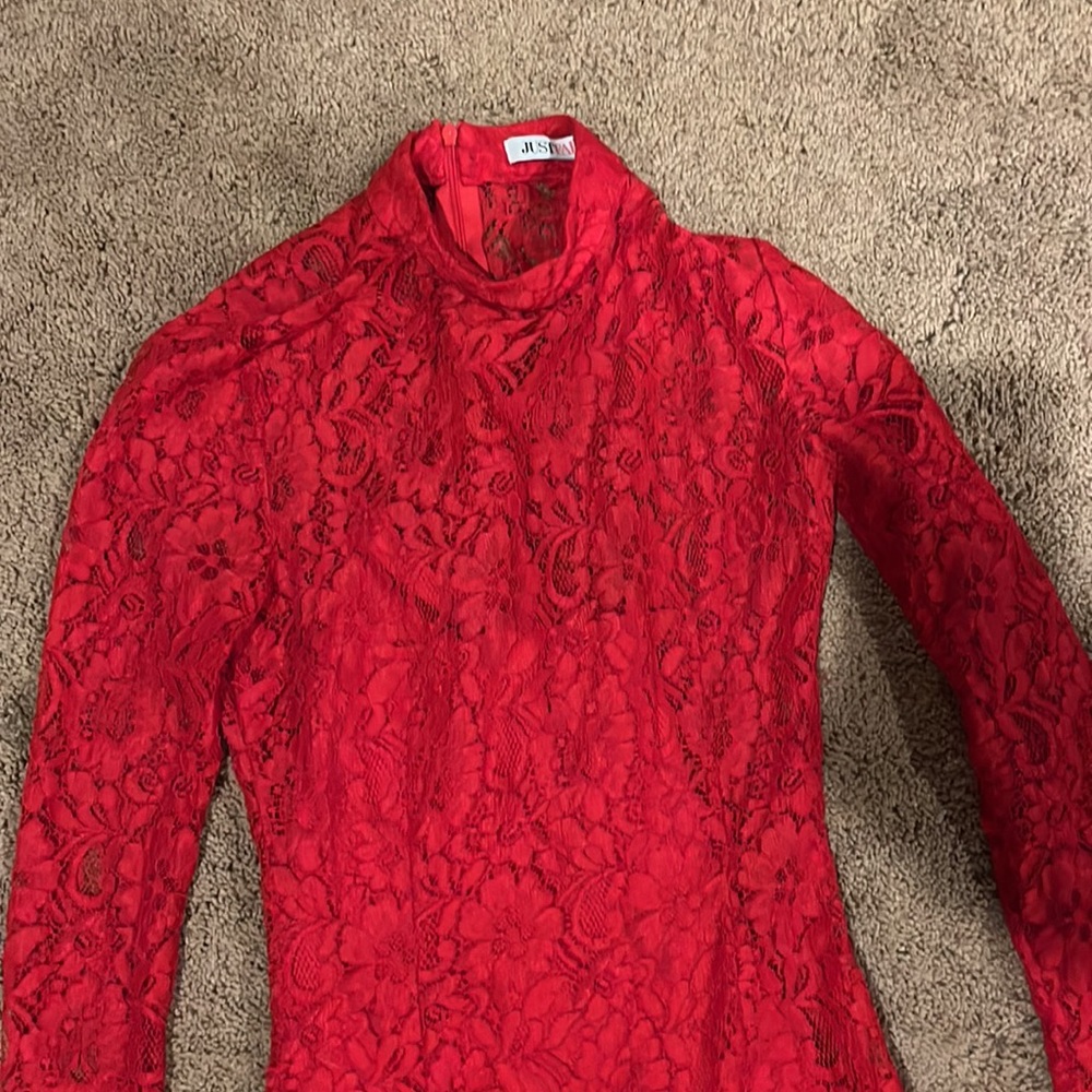Short red lace dress for sale